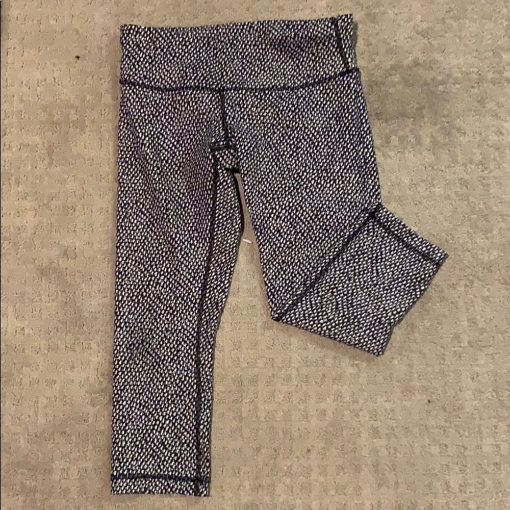 Lulu Lemon Nulux Crop Pant